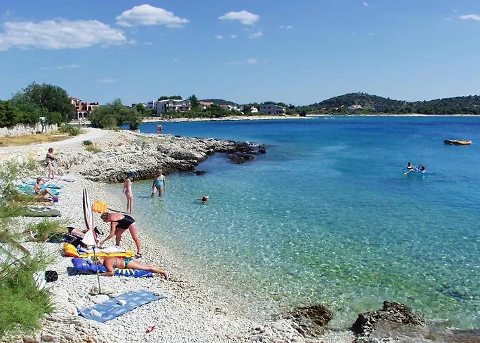 Apartman Family Friendly Seaside - 2010 *