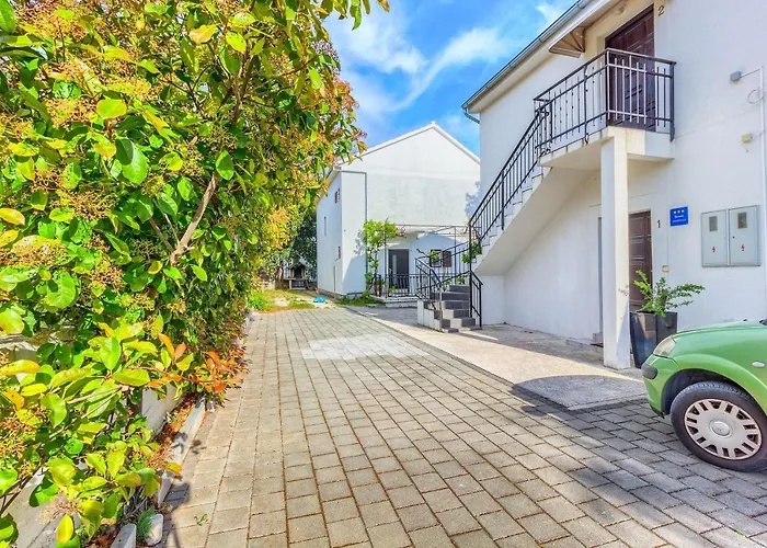 Apartman Family Friendly Seaside - 2010 *